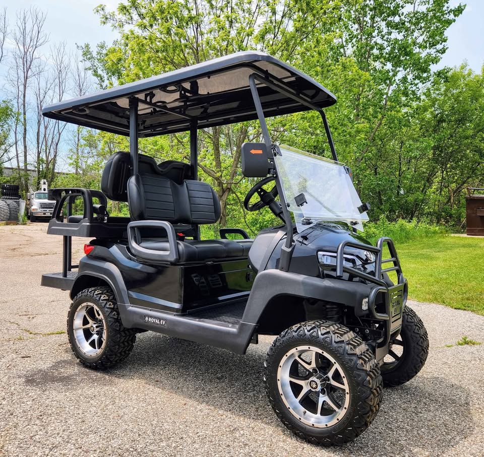 2022 ICON i40 used electric golf cart lithium